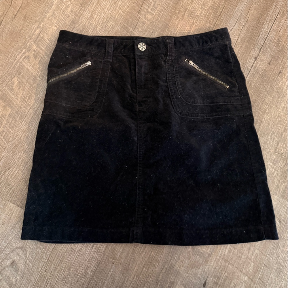Old Navy Black A-line Mini Skirt Casual